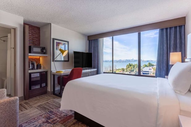 Images Hilton Garden Inn San Francisco/Oakland Bay Bridge