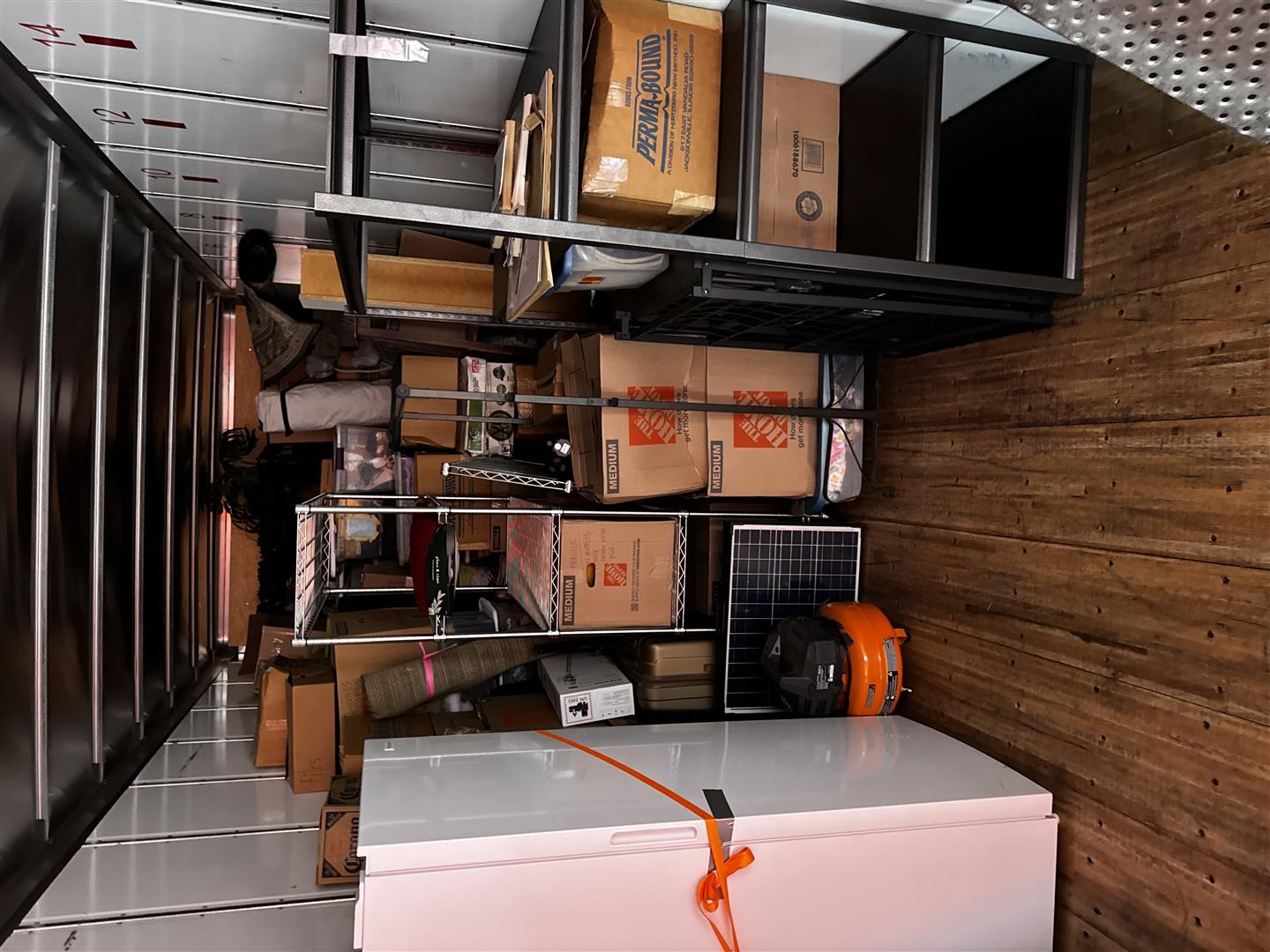 JD's MOVIN is proud to be recognized as one of the best movers in Bellingham, WA. Our skilled team offers high-quality moving services for both residential and commercial needs. With a focus on customer satisfaction and efficiency, we make your move as seamless and stress-free as possible.