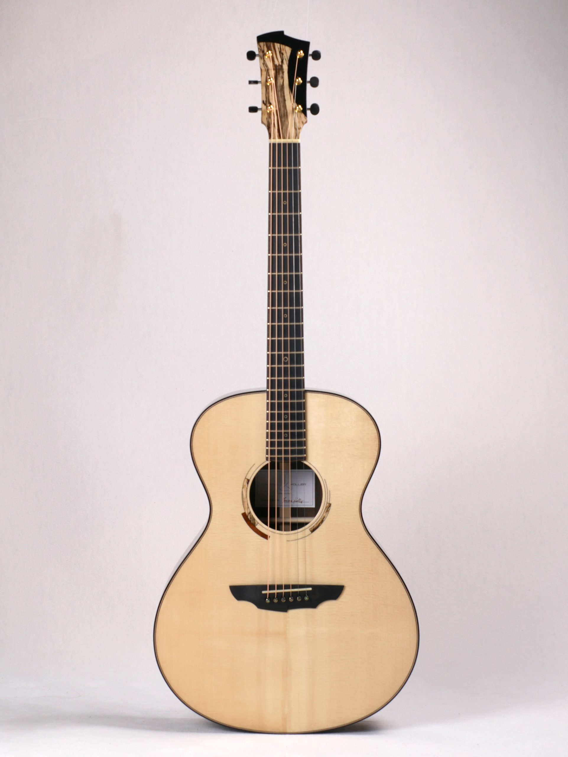 Tamara Koller e.U. - Meisterbetrieb für Gitarrenbau, Größingstraße 18/37 in Zeltweg