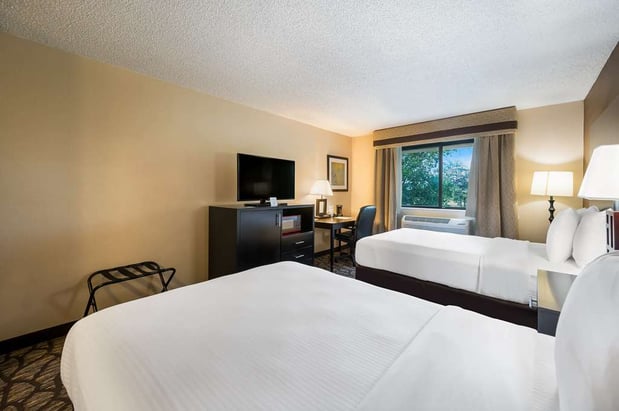 Images Best Western Detroit Livonia