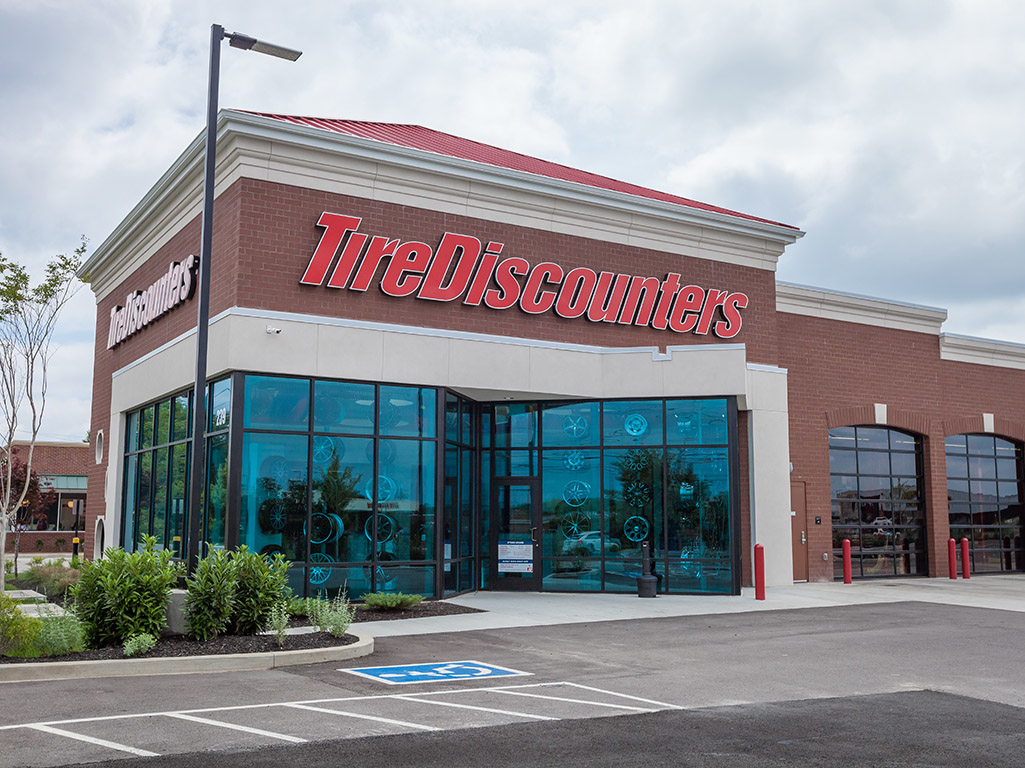 Tire Discounters on 239 E Main St in Hendersonville