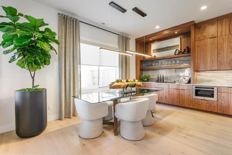 Dining area with optional extended cabinets