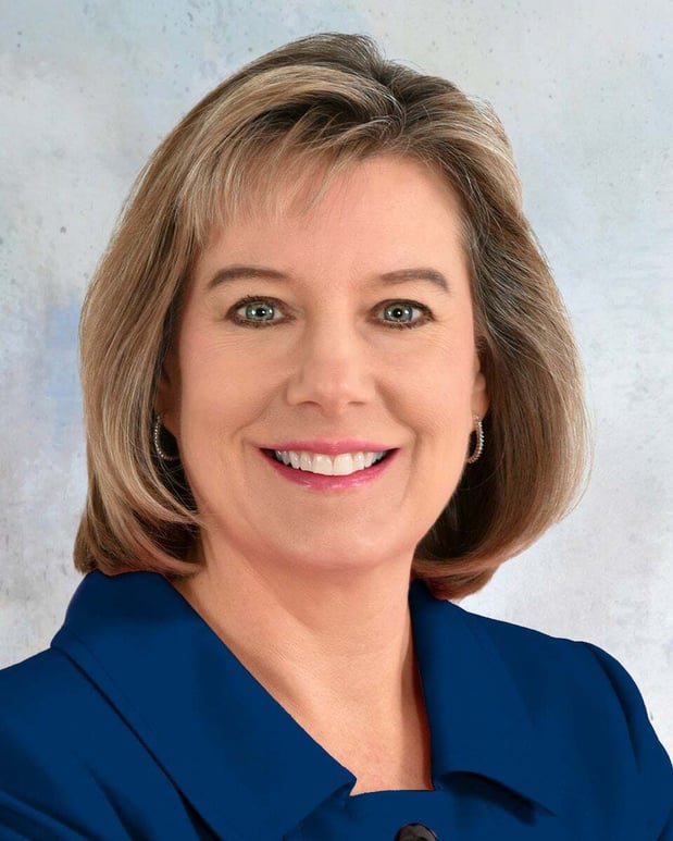 Images Pamela Heinold, Realtor