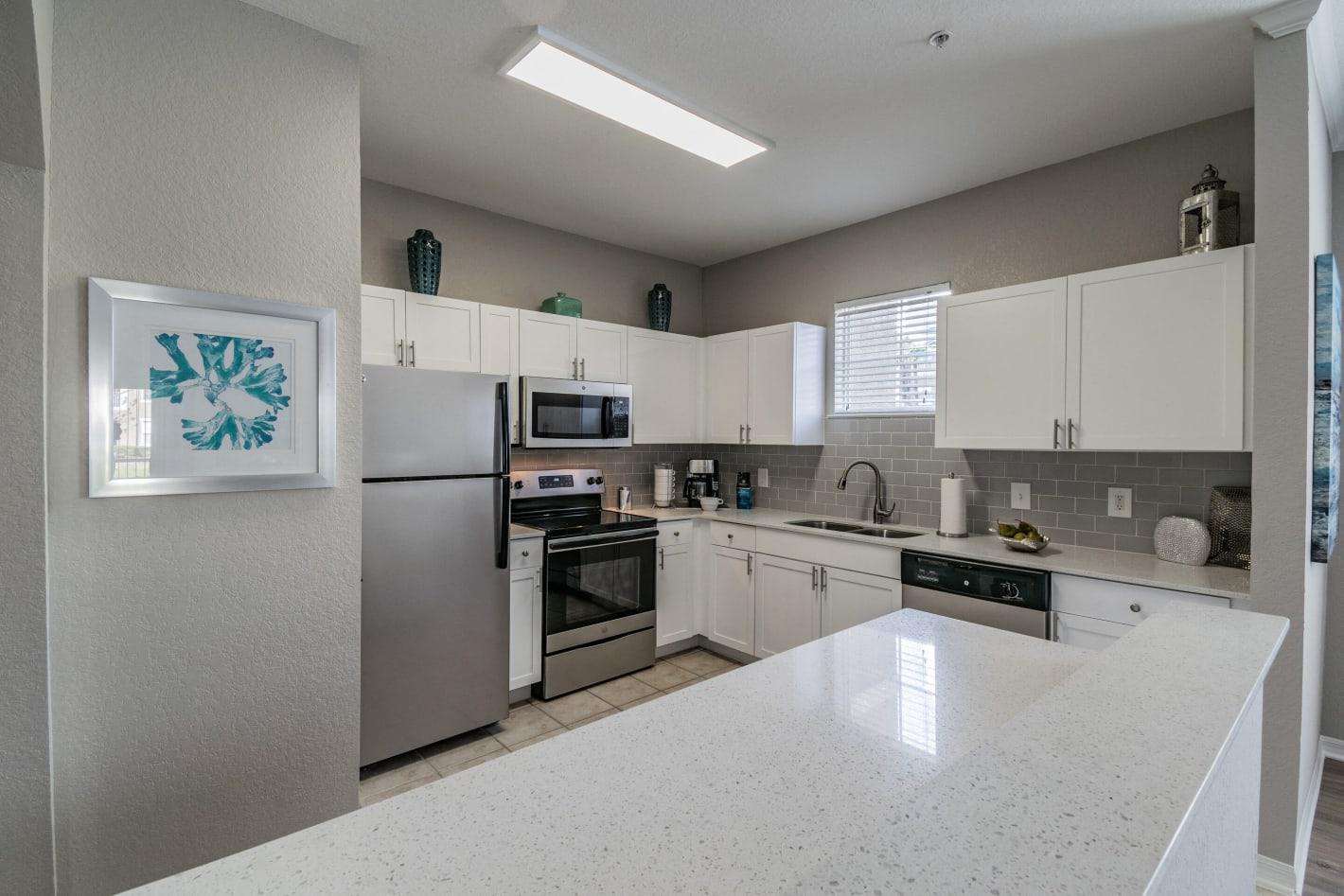 Quartz Countertops In Kitchen