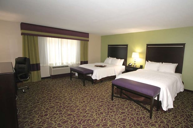 Images Hampton Inn & Suites Sandusky/Milan