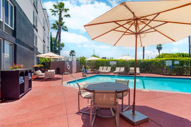 Images Best Western Plus Commerce Hotel