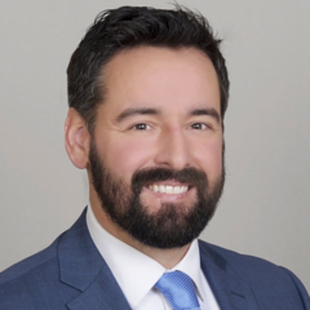 Images Edward Jones - Financial Advisor: Max Dunne