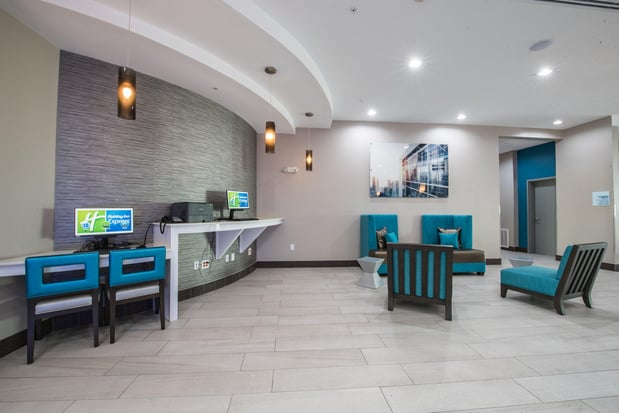 Images Holiday Inn Express & Suites Houston - Hobby Airport Area by IHG