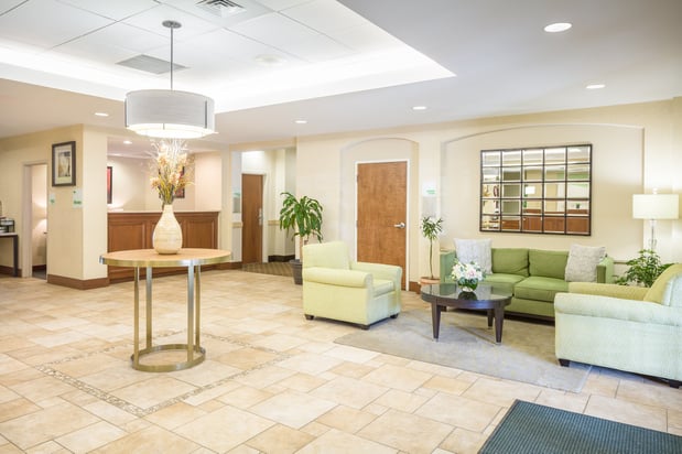 Images Holiday Inn Manchester Airport by IHG