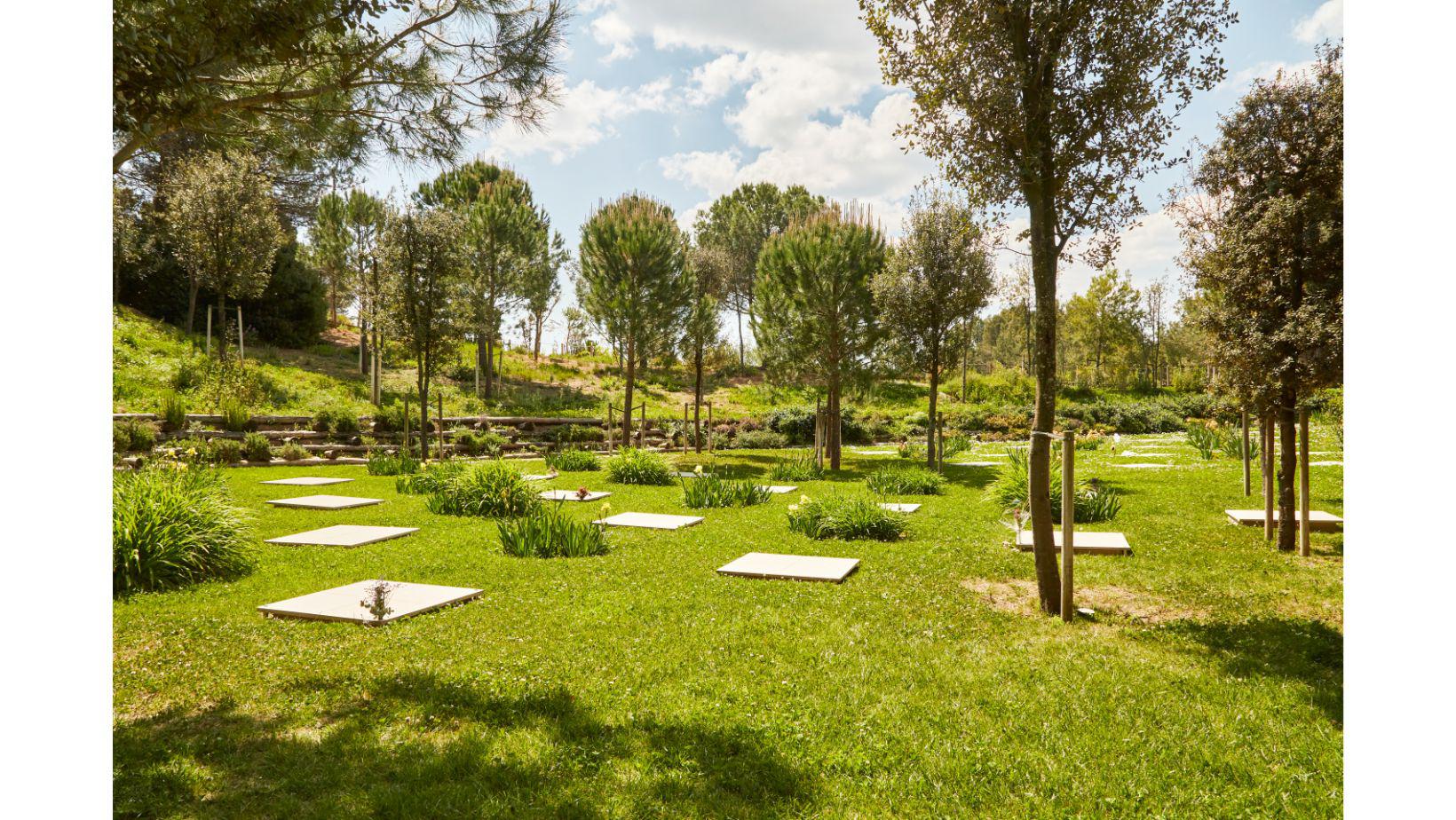 Cementiri Comarcal Roques Blanques 47