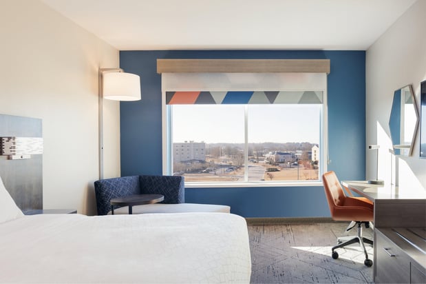 Images Holiday Inn Express & Suites Zion by IHG