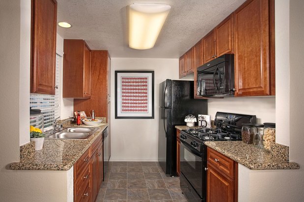 Images Montecito Apartments