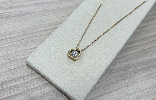 Images KOMEHYO（コメ兵）買取センターきりしま国分山形屋