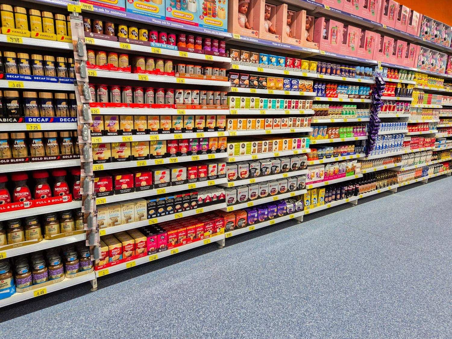 Images B&M Home Store with Garden Centre