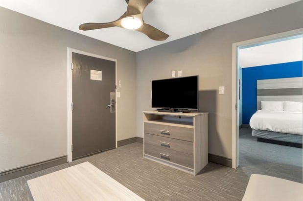 Images Best Western Plus Magnolia Inn & Suites