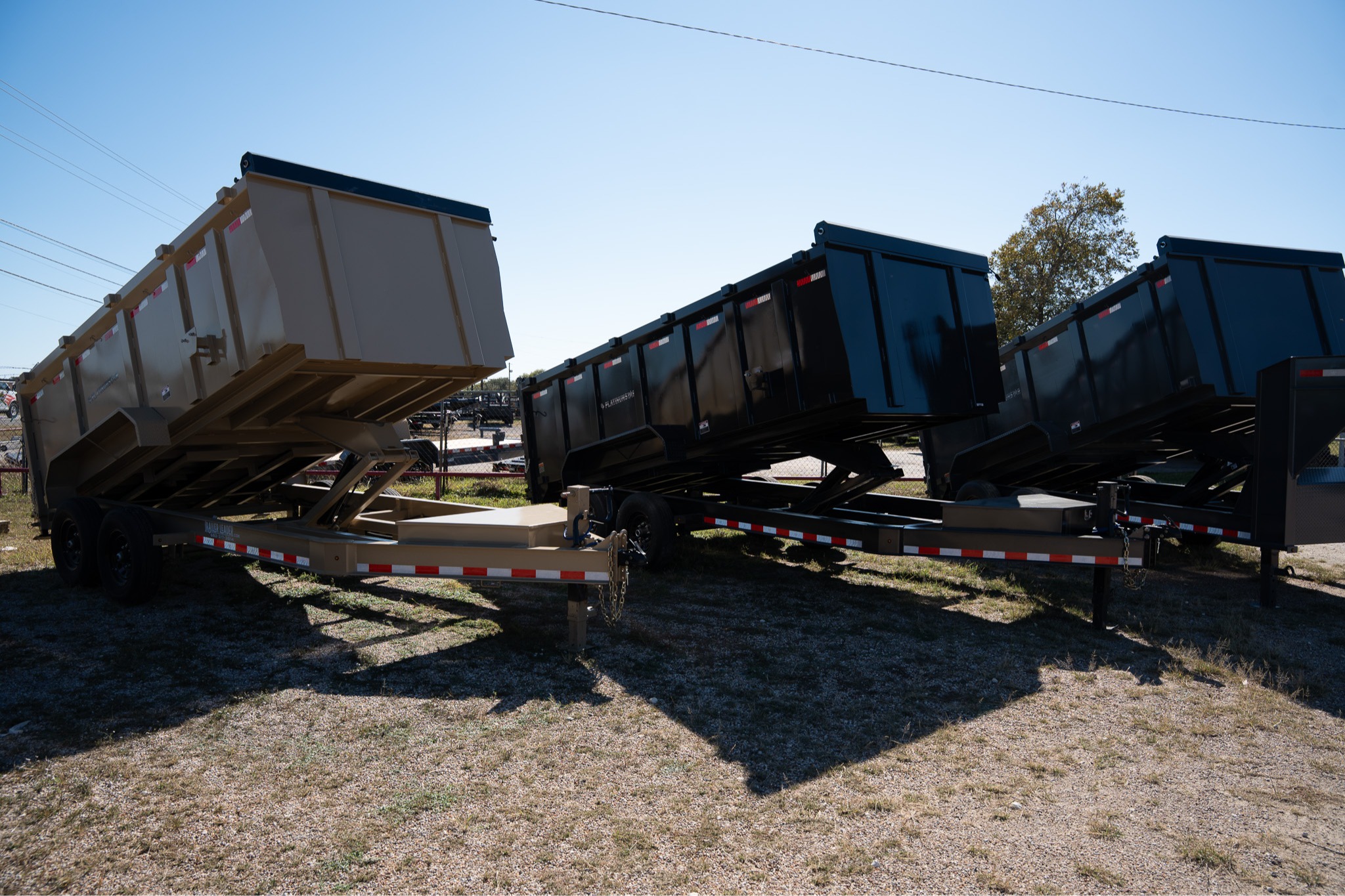 Dump trailers