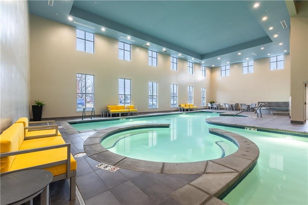 Images Hampton Inn & Suites Logan