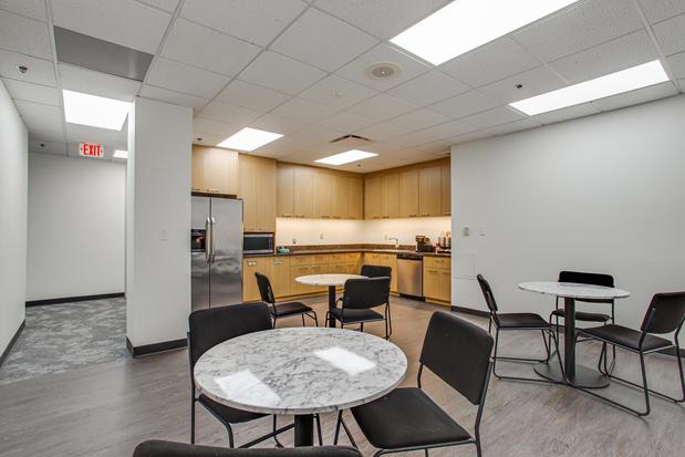 Images Pasadena Villa Outpatient - Chantilly