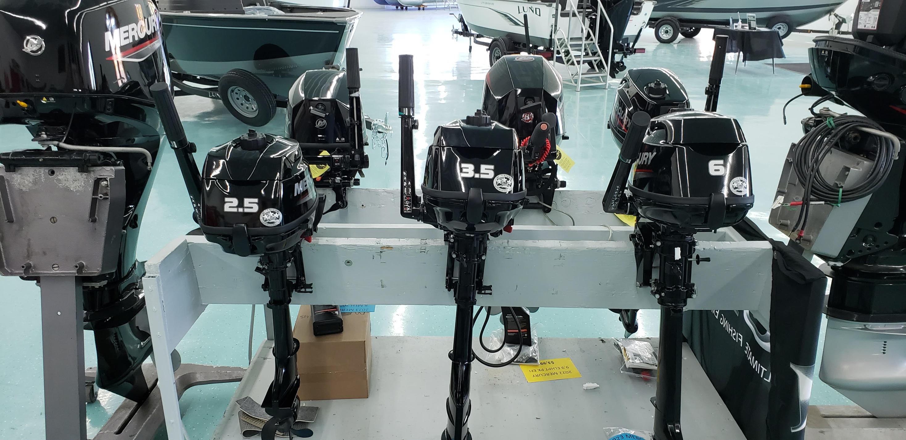 Staples Sports Lincoln Image