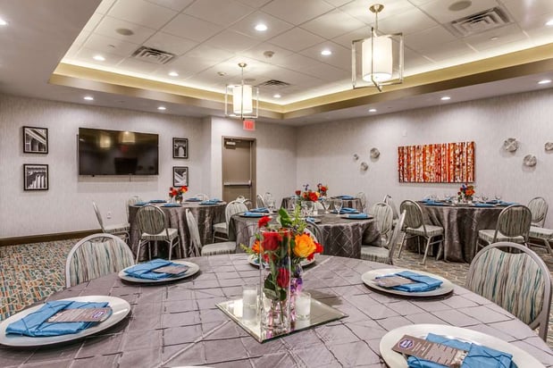 Images Hampton Inn & Suites North Dallas Central Expy