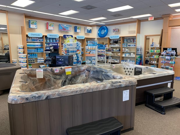 Images Luxury Pool & Spa