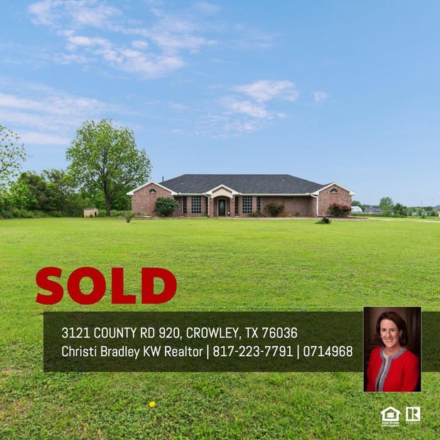 Images Cleburne Realtor Christi Bradley, Keller Williams