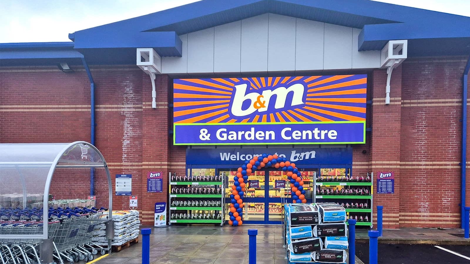 Aylesbury - Vale Retail Park (933)