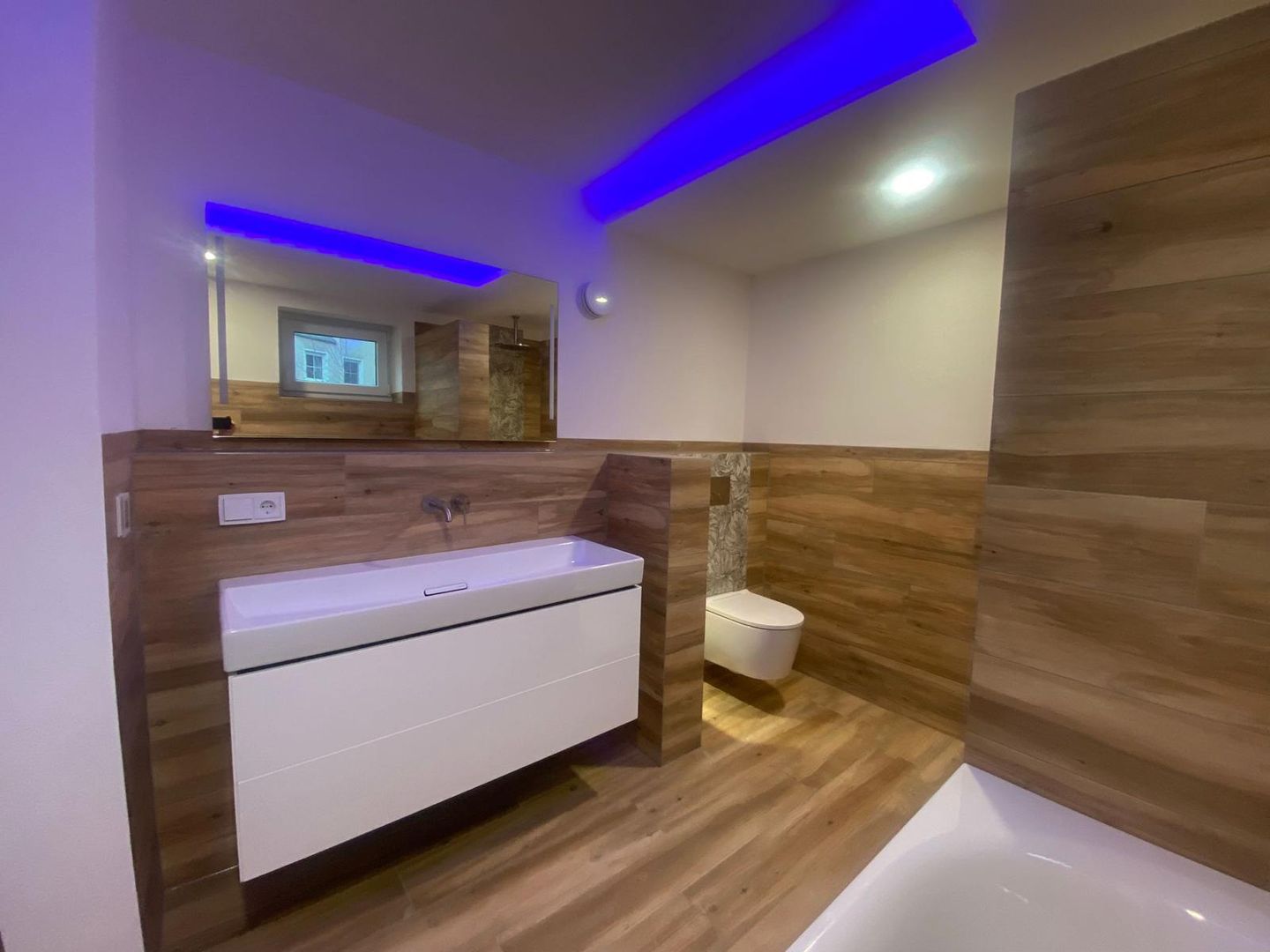 Bilder Fliesen Schwalb