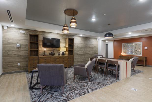 Images Candlewood Suites San Antonio - Schertz by IHG