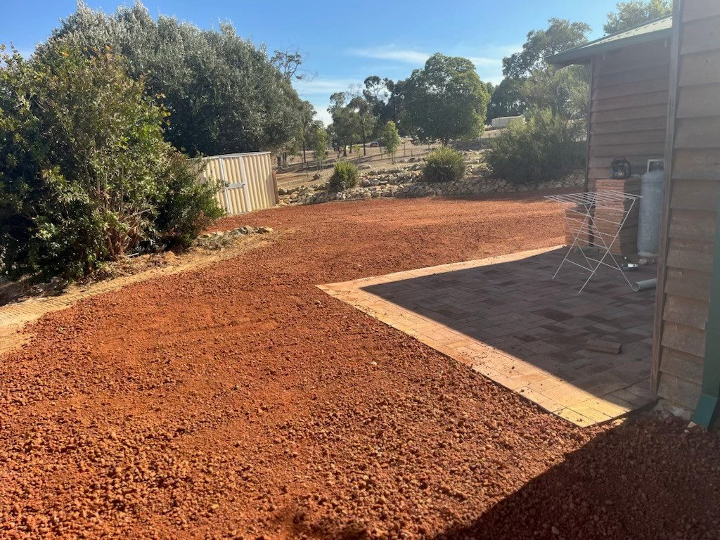 Images Schmidty’s Mini Excavators