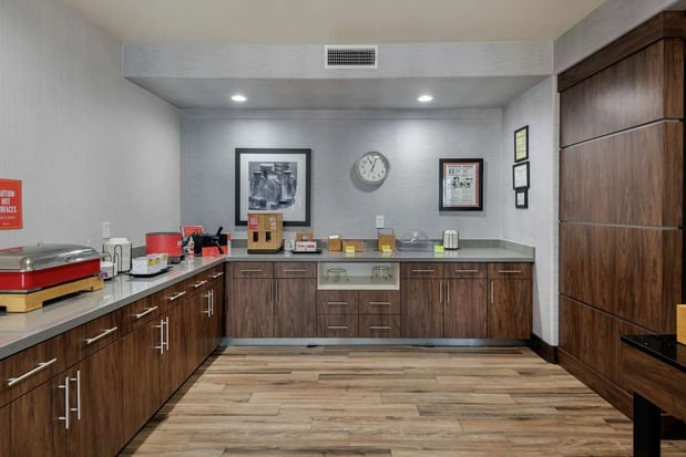 Images Hampton Inn Brownwood