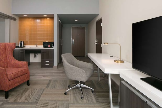 Images Hilton Garden Inn Iowa City Downtown University