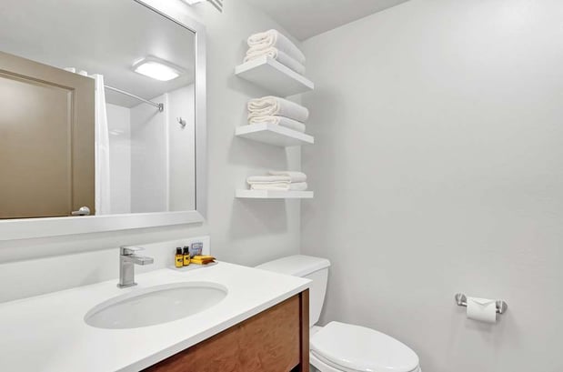 Images Executive Residency by Best Western Navigator Inn & Suites