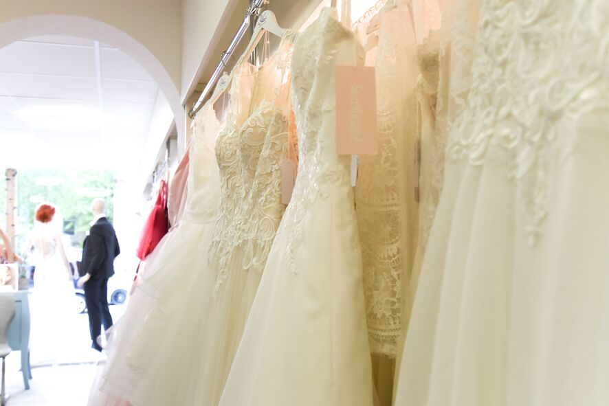 Braut- & Abendmode Ines Klömich, Frankenberger Straße 240 in Chemnitz