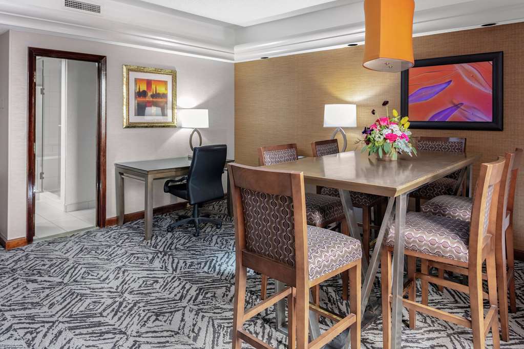 Guest room