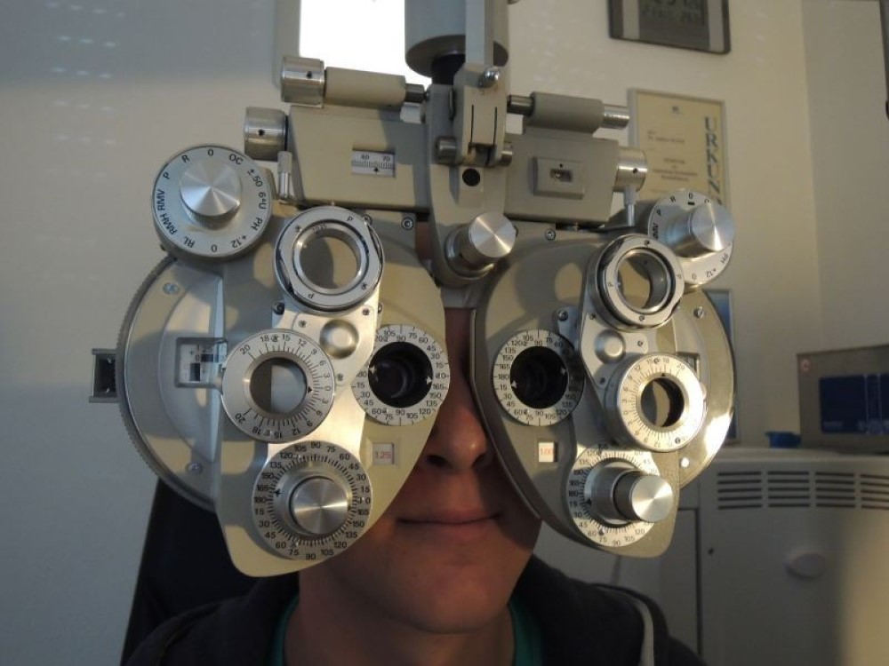 Bilder Dr. med. Andreas Hajek | Facharzt für Augenheilkunde und Optometrie-Kontaktlinsen