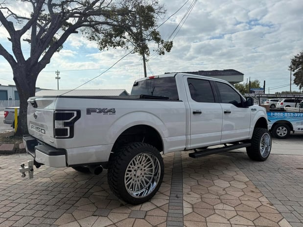 Images R&B Wheels & Tires