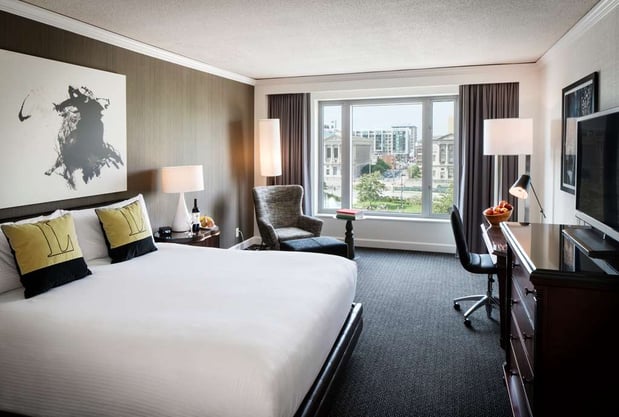 Images The Logan Philadelphia, Curio Collection by Hilton