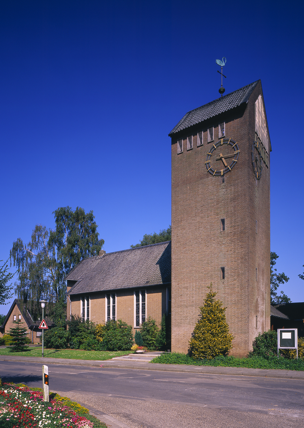 Bild 1 evangelische Kirche Nierswalde - Evangelische Kirchengemeinde Pfalzdorf in Goch