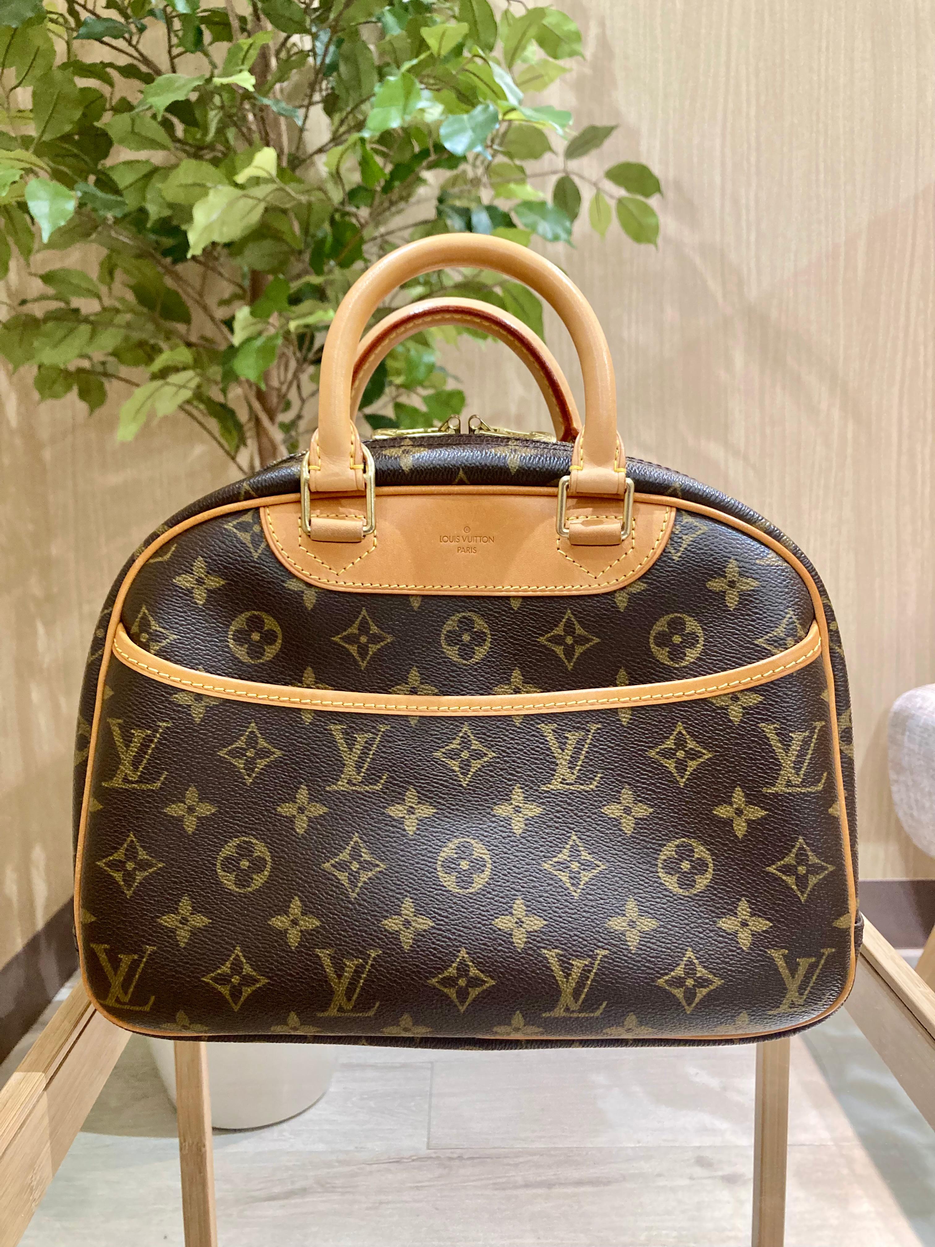 Images KOMEHYO（コメ兵）買取センター大丸須磨