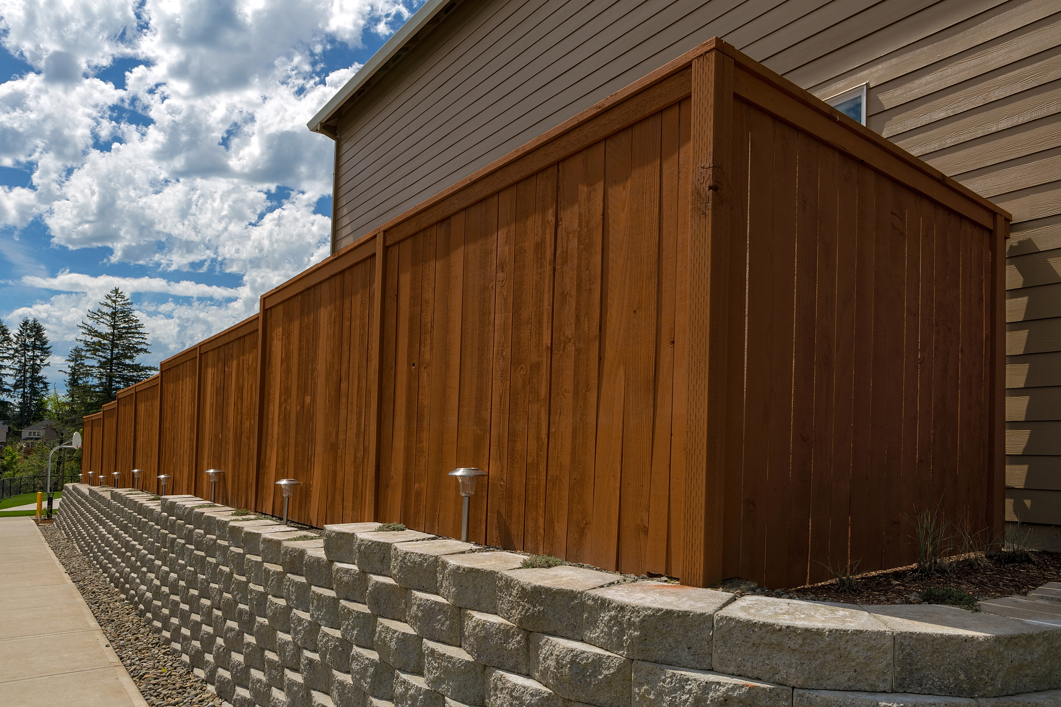 cedar wood colored privacy fencing