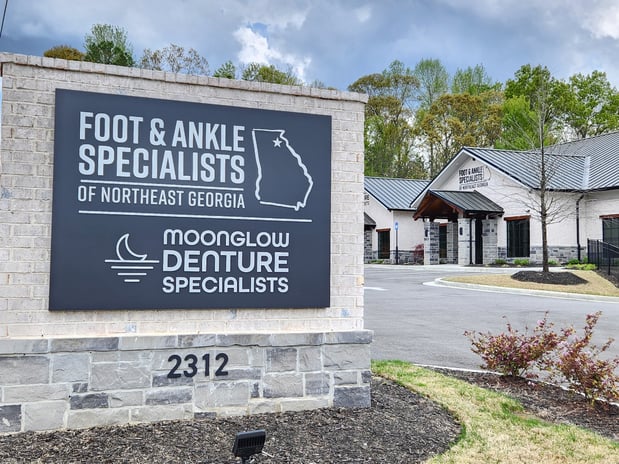 Images Moonglow Denture Specialists