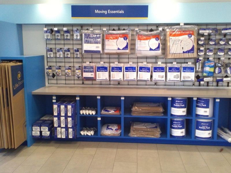 Life Storage - Sacramento