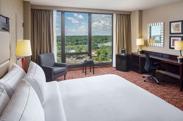 Images DoubleTree by Hilton Cherry Hill Philadelphia