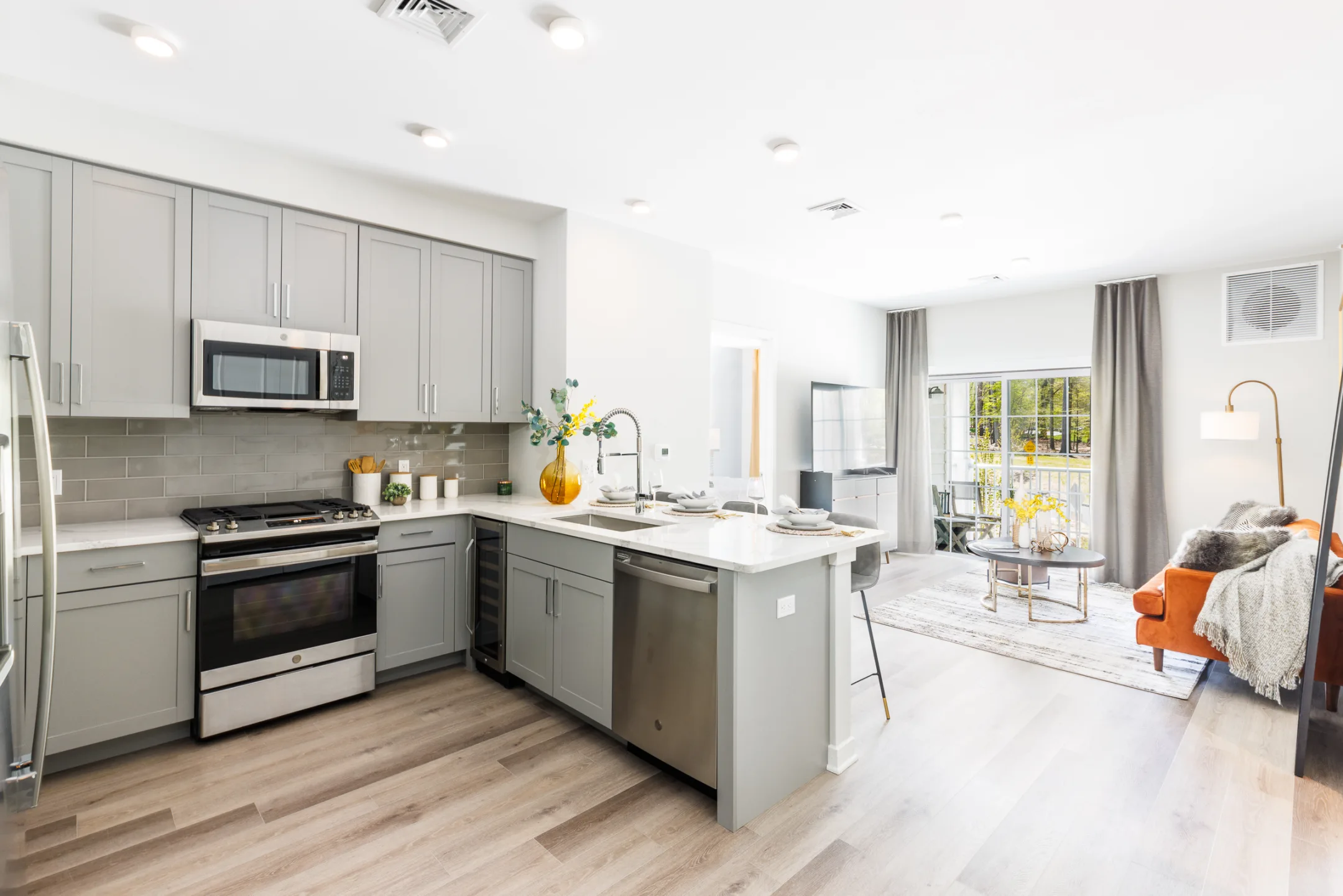 Open Kitchen