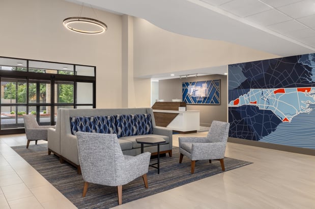 Images Holiday Inn Express Fayetteville - Fort Bragg by IHG