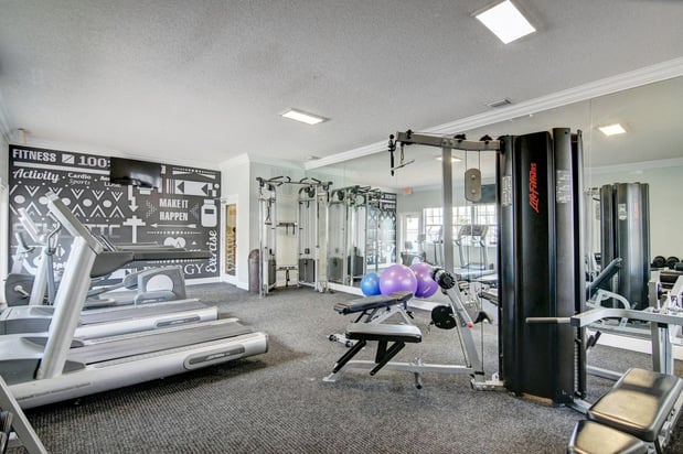 Images Oakwood Townhomes: Lake Worth FL Apartments