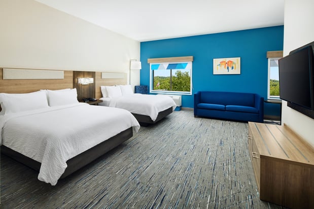 Images Holiday Inn Express & Suites Wheeling by IHG