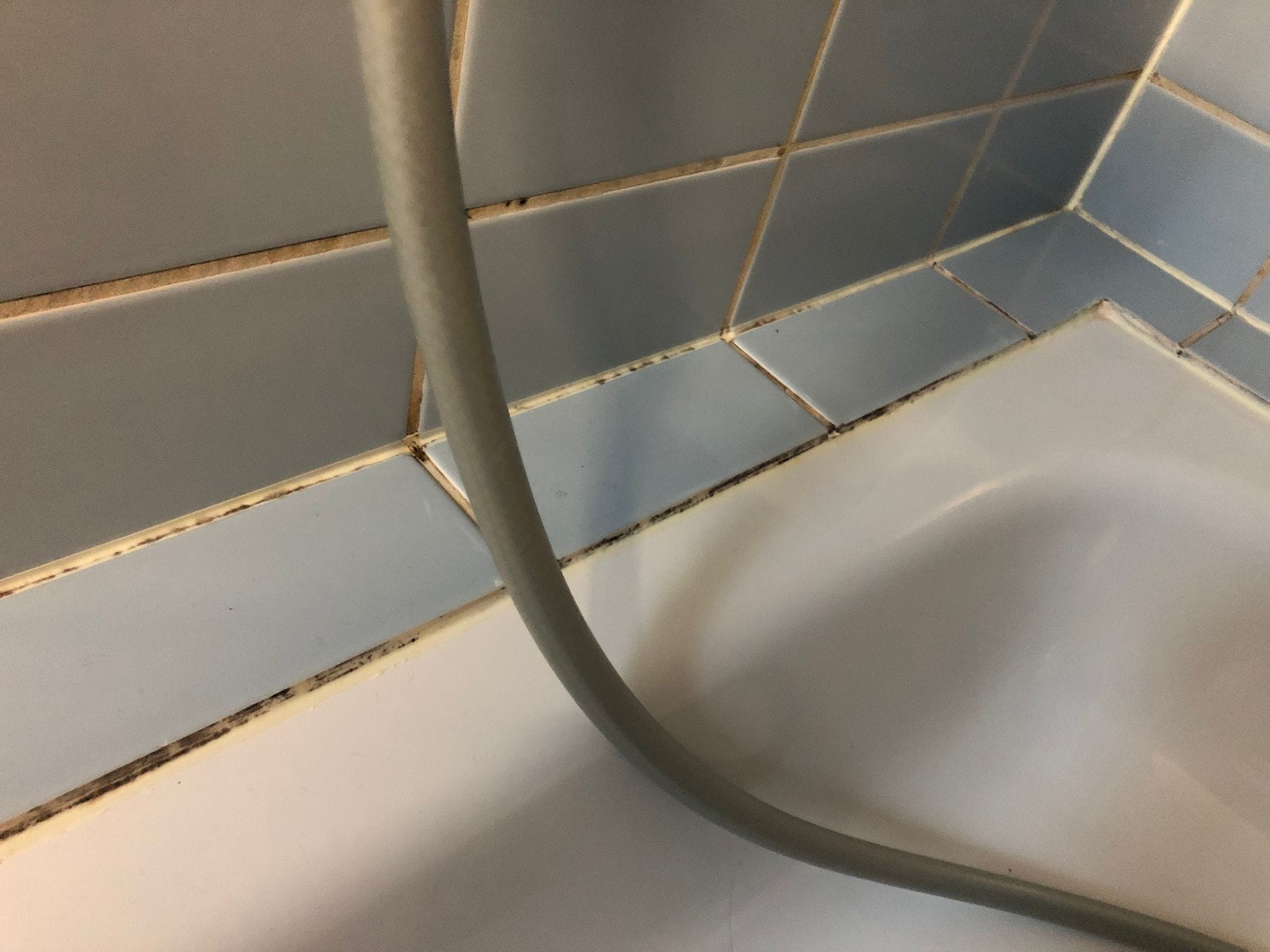 Bilder L. Wirz Haustechnik Sanitär und Heizung