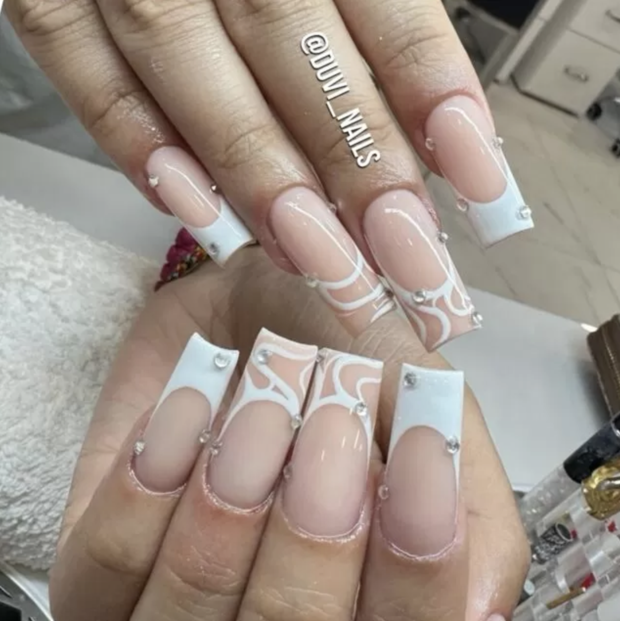 Bilder Nagelstudio Zürich - DUVI Nails an der Langstrasse
